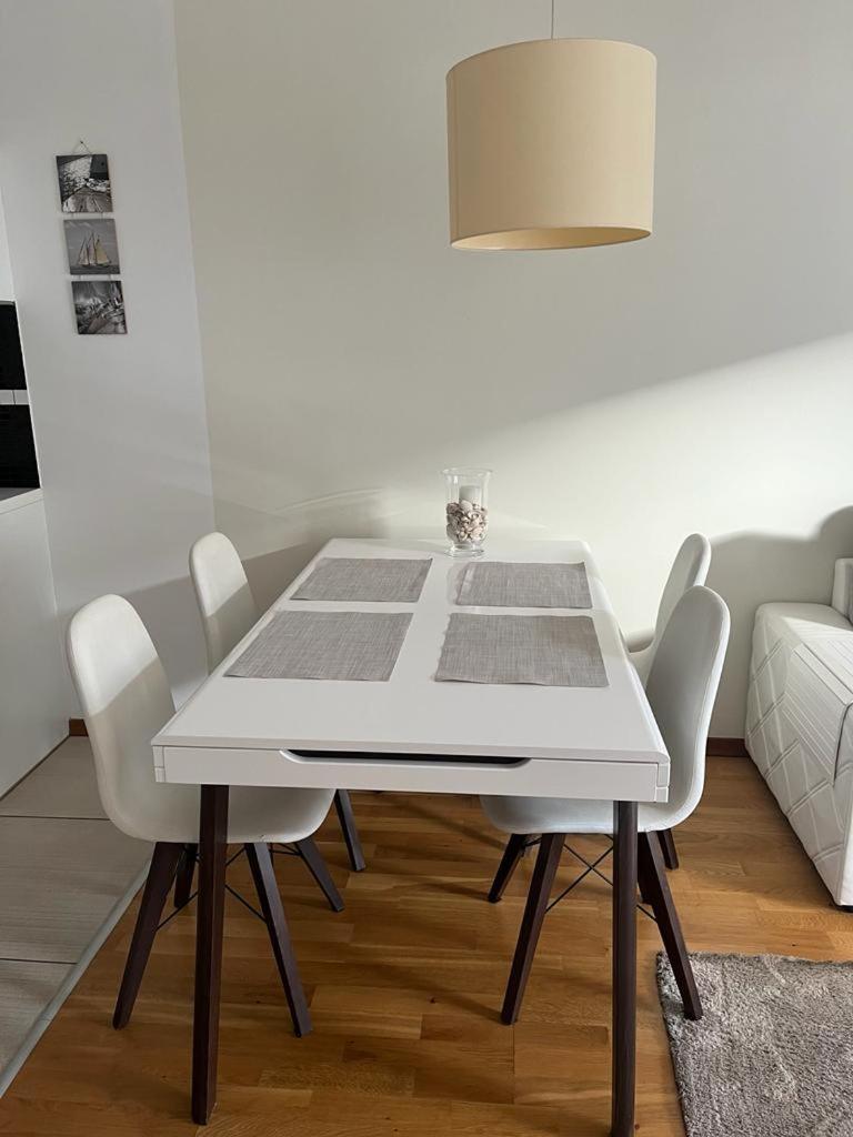 Apartament Na Osiedlu Platan Świnoujście Екстериор снимка